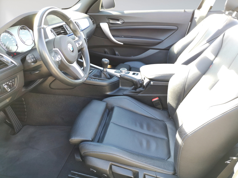 BMW - 218i Cabrio M Sport