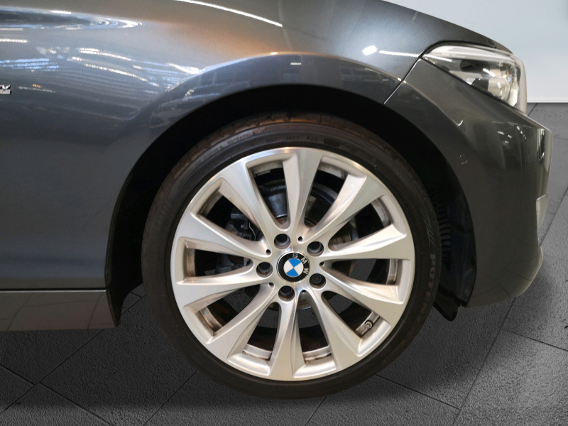 BMW - 218i Cabrio Luxury Line