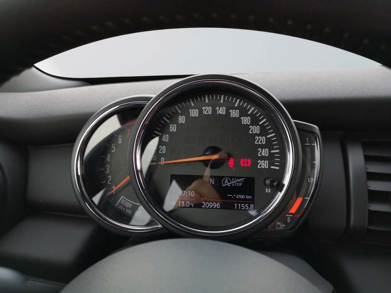 MINI - One Blackyard