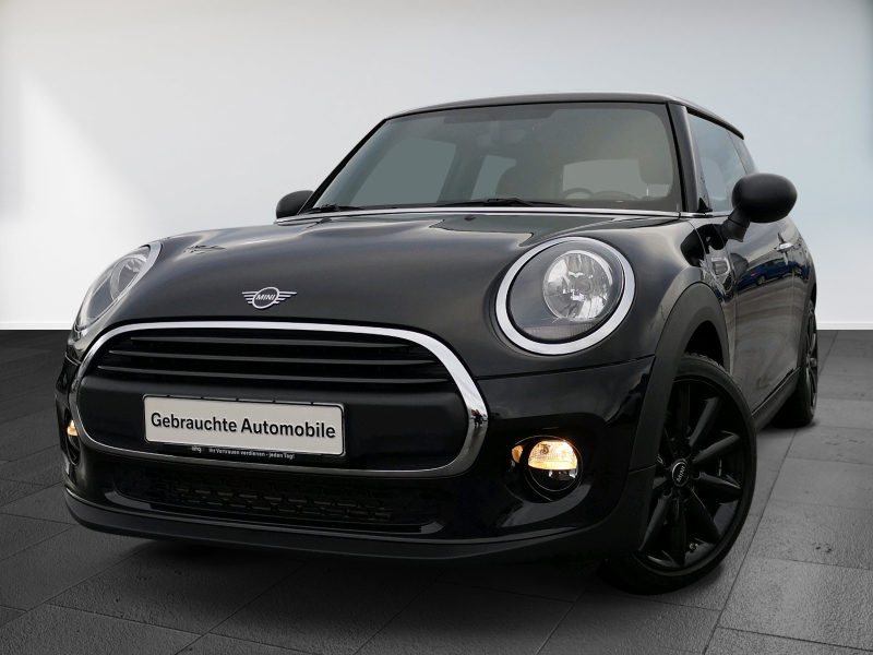 MINI - One Blackyard