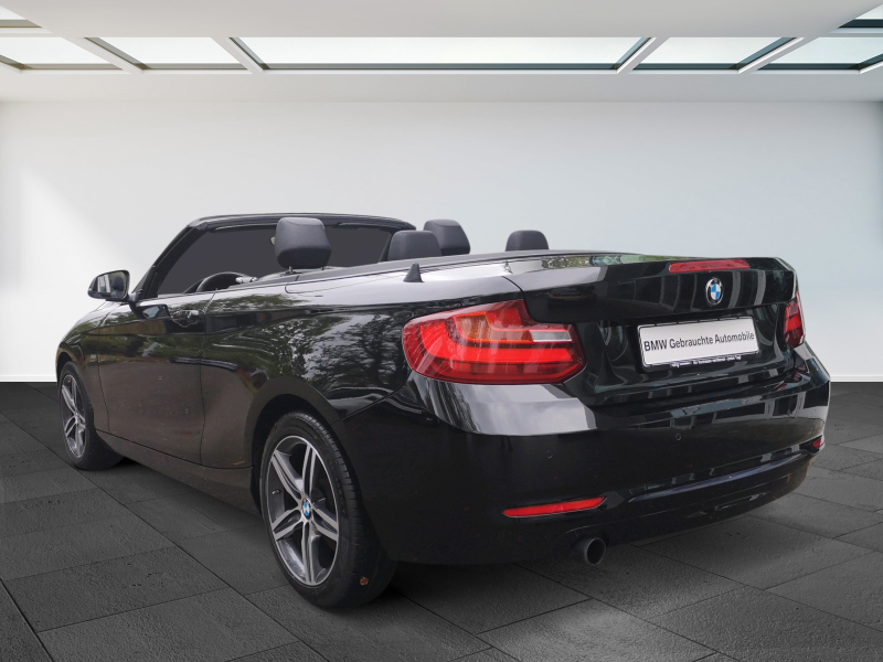 BMW - 218i Cabrio Sport Line