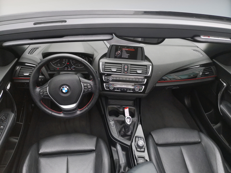 BMW - 218i Cabrio Sport Line