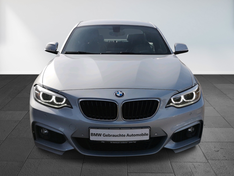 BMW - 220i Coupe M Sport