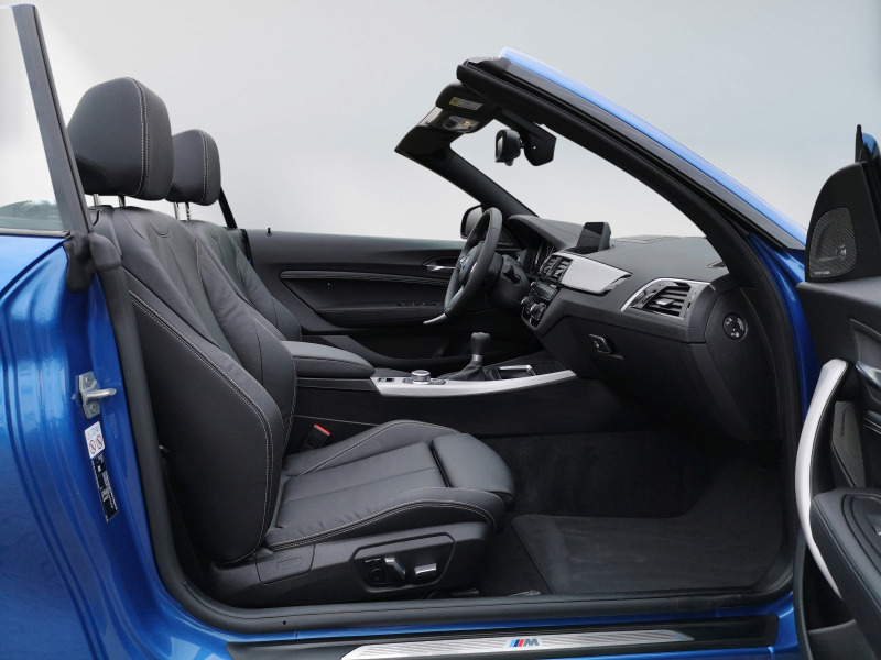 BMW - 218i Cabrio M Sportpaket