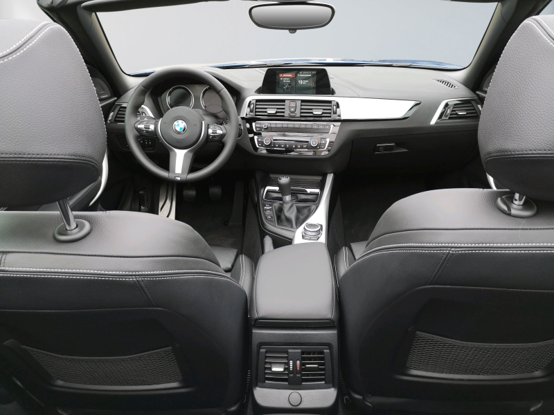 BMW - 218i Cabrio M Sportpaket