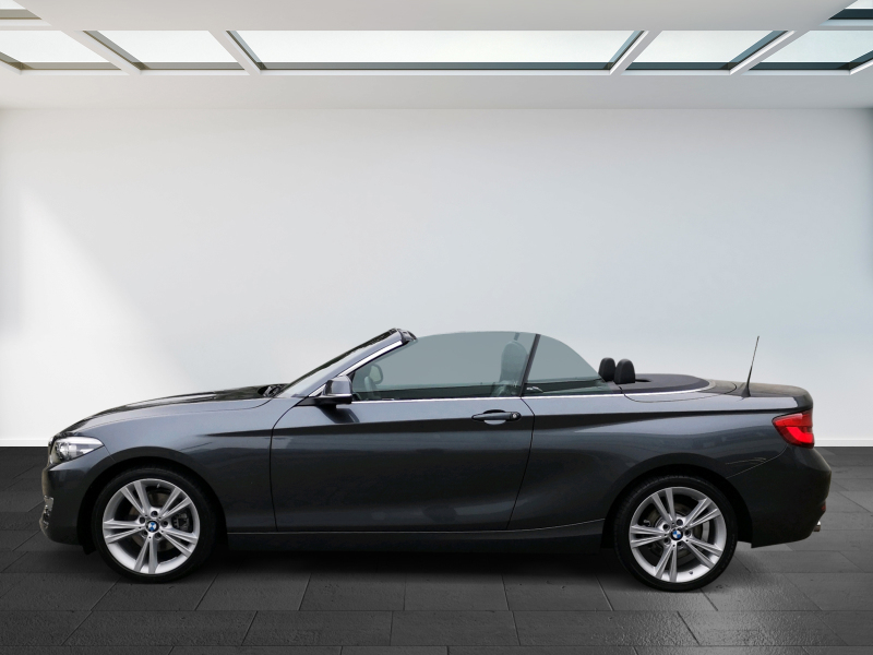 BMW - 220i Steptronic Cabrio Luxury Line