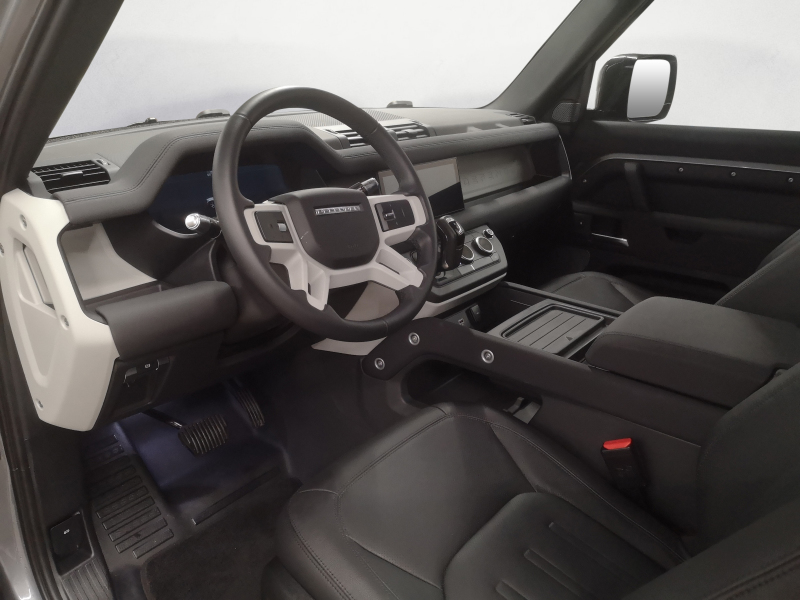 Land Rover - Defender 3.0 D200