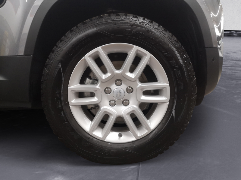 Land Rover - Defender 3.0 D200