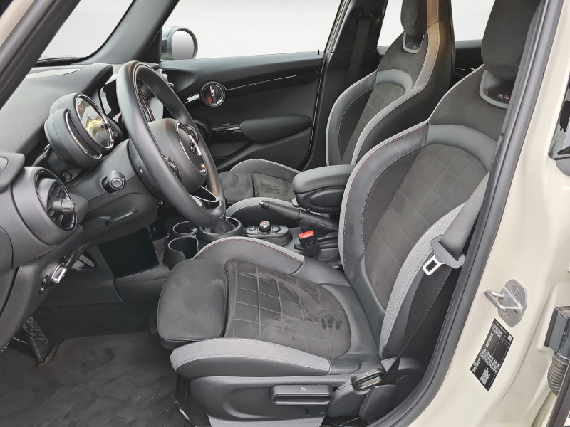 MINI - Cooper Aut.Chilli 5-türer