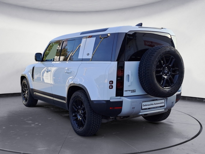 Land Rover - Defender 110 D240 SE