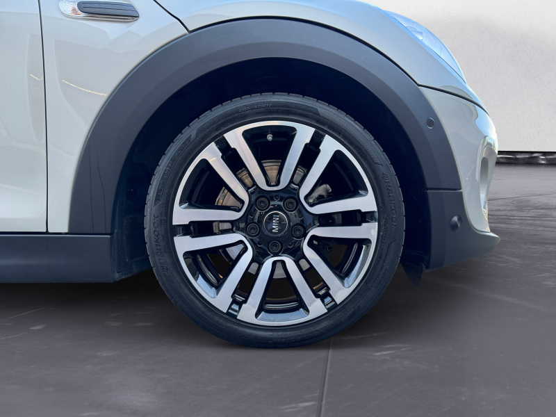 MINI - Cooper 5-Türer