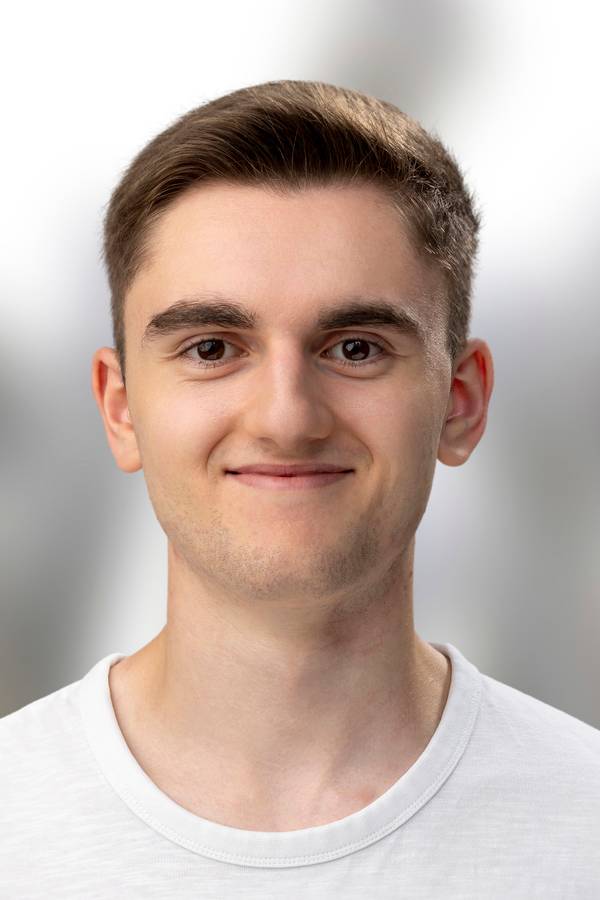 contact_import_imageYtlT9p