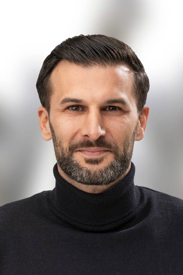 contact_import_imageJ14IUB