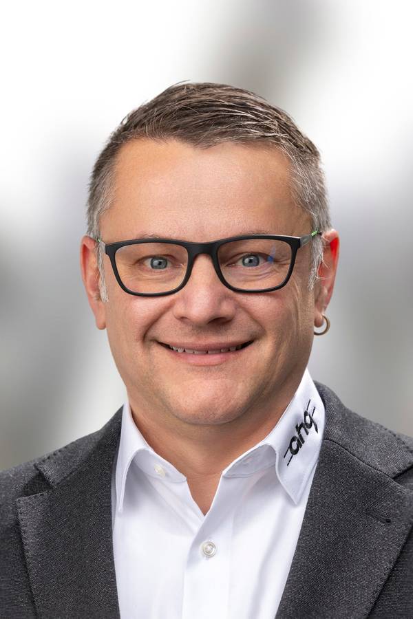 contact_import_imageQpqmF1