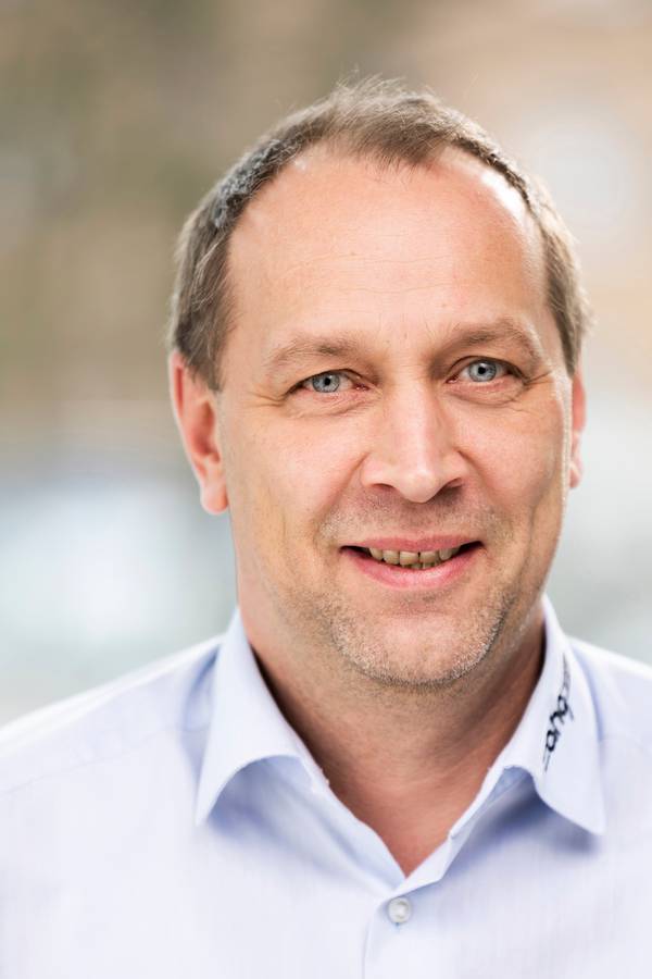 contact_import_imageYFyql4