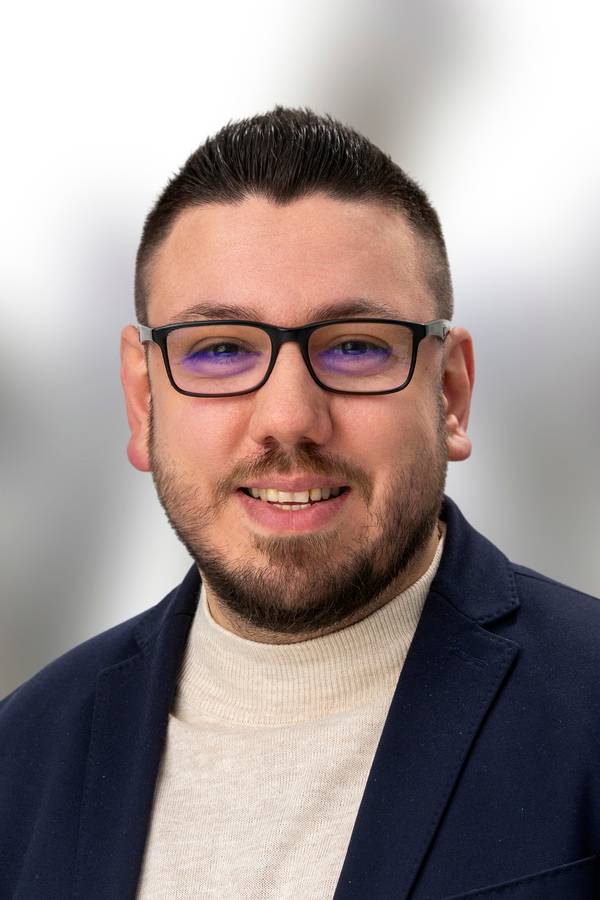 contact_import_imageHCRnCb