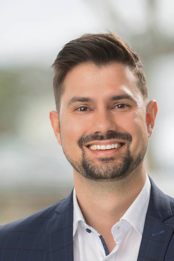 contact_import_image63eejq