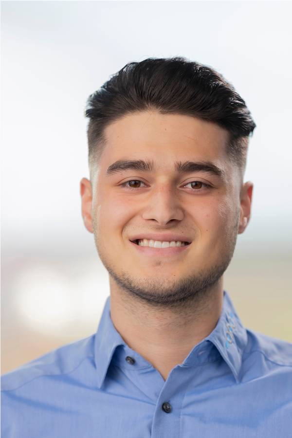 contact_import_imageuf7hXT