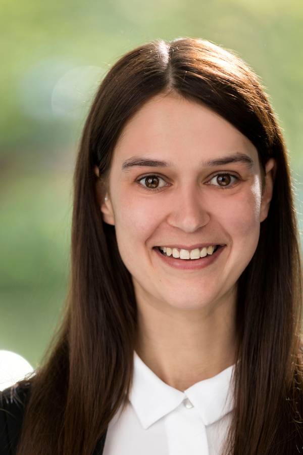 contact_import_image7AV4MF