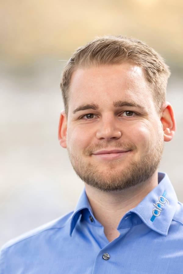 contact_import_imagelWDybz