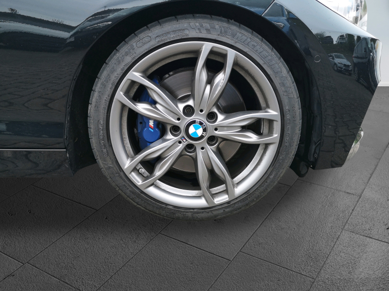 BMW - M240i Steptronic Cabrio