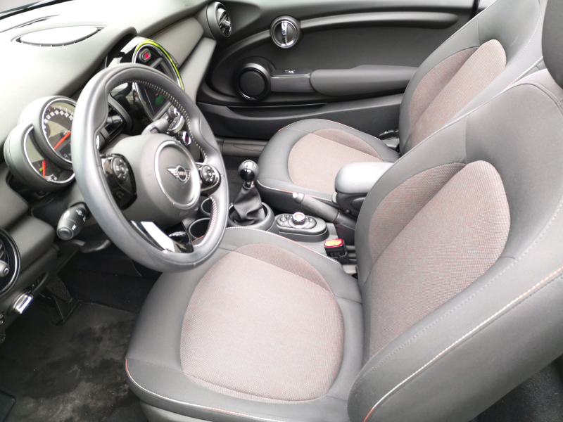 MINI - One Cabrio LED