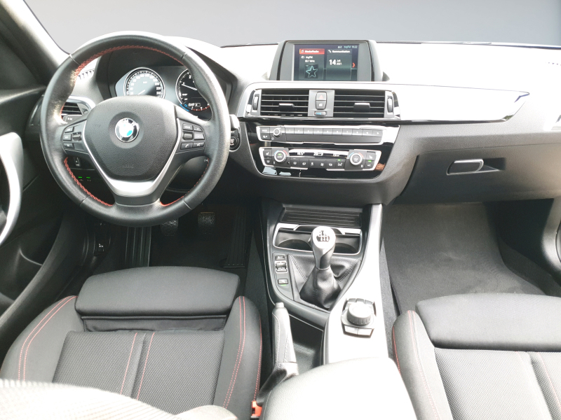 BMW - 120d Sport Line