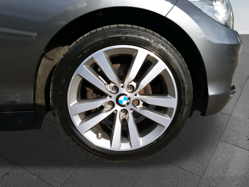 BMW - 120d Sport Line