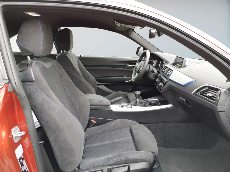 BMW - 218i Coupe M Sport Shadow