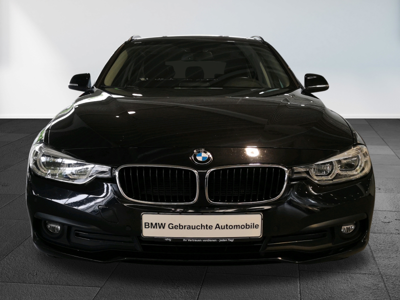 BMW - 320d Touring Advantage Aut.