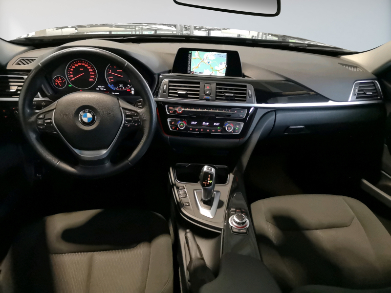 BMW - 320d Touring Advantage Aut.