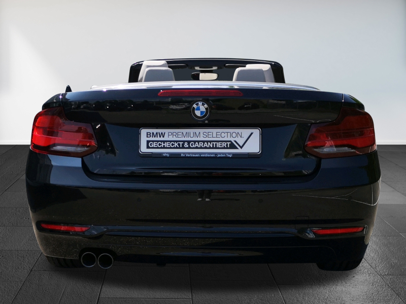 BMW - 220d Cabrio Sport Line