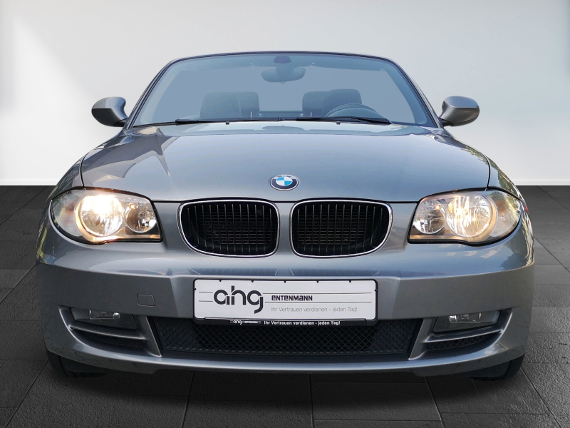 BMW - 120i Cabrio