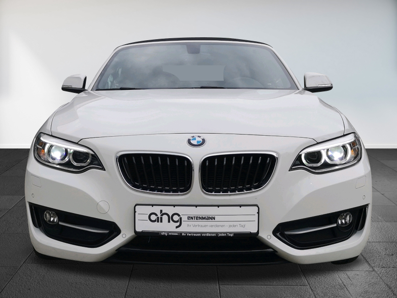 BMW - 218 dA Cabrio Sport Line