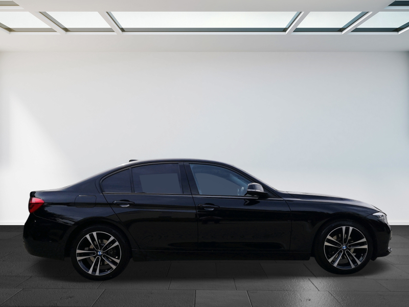 BMW - 320i Sport Line Lim.