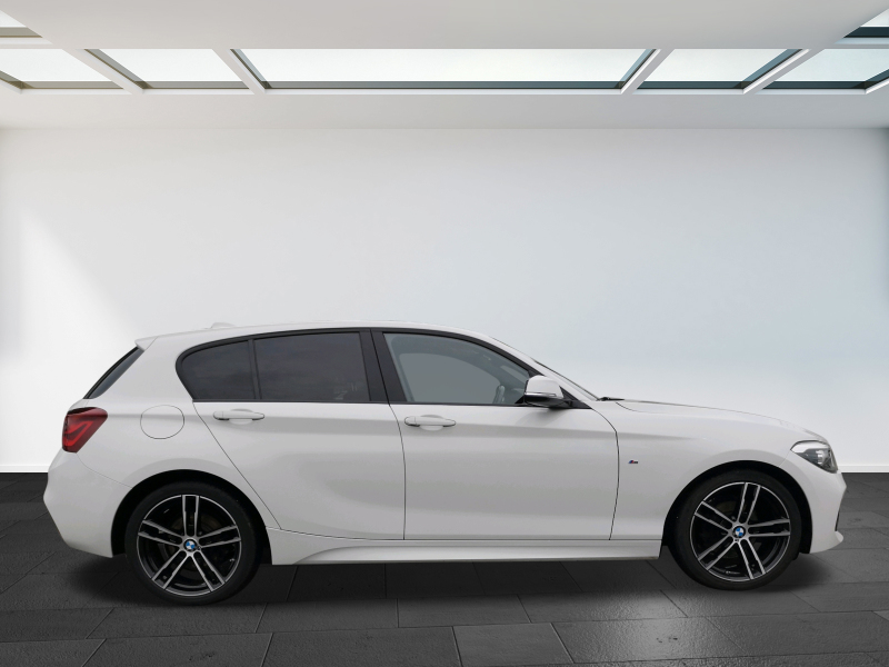 BMW - 118i Edition M Sport Shadow