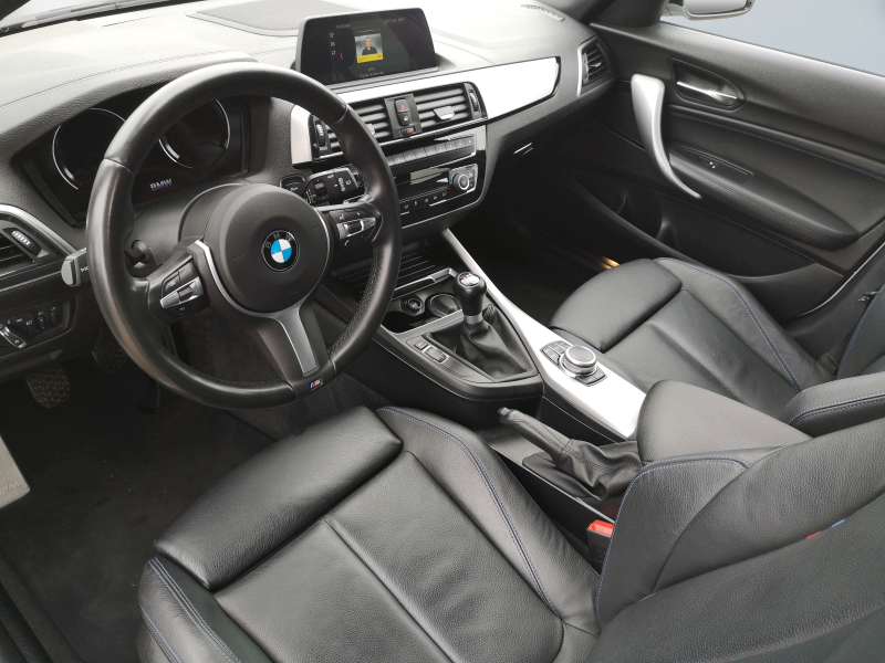 BMW - 118i Edition M Sport Shadow