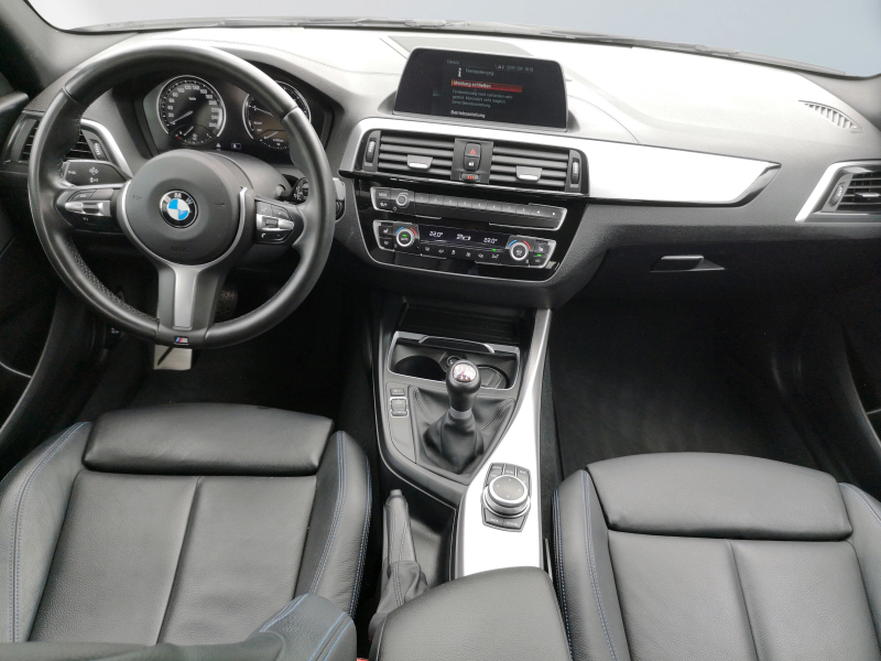 BMW - 118i Edition M Sport Shadow