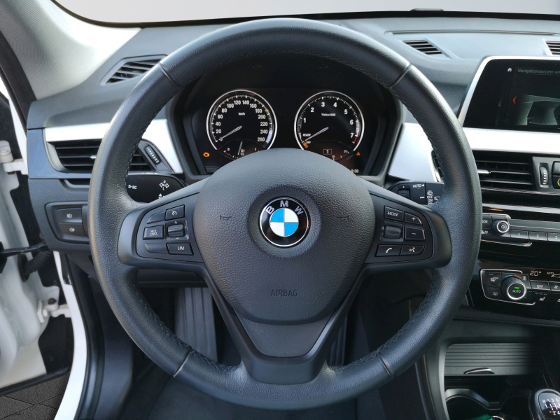 BMW - X1 sDrive18i Advantage