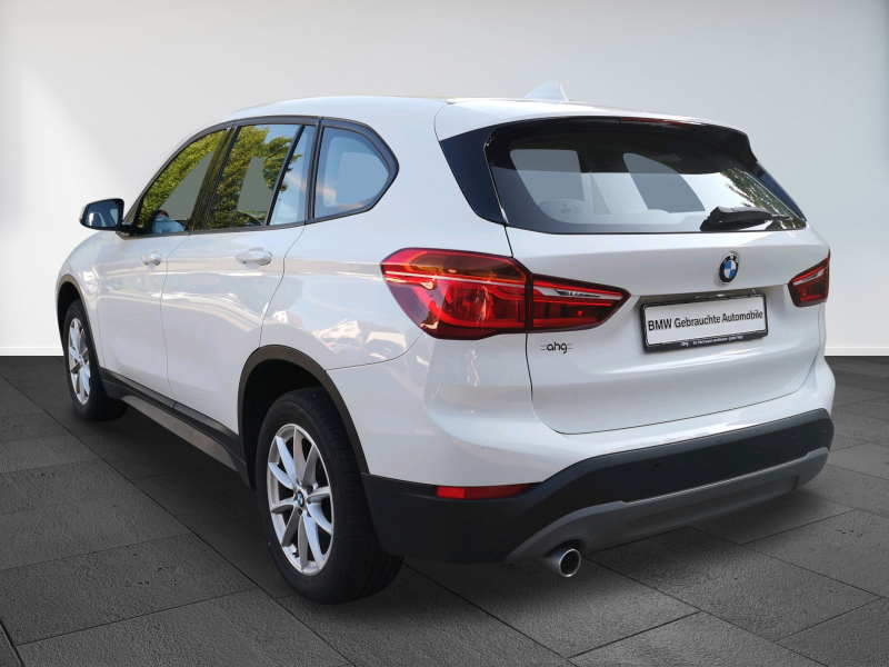 BMW - X1 sDrive18i Advantage