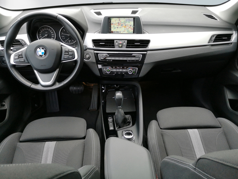 BMW - X1 xDrive25i A Sport Line