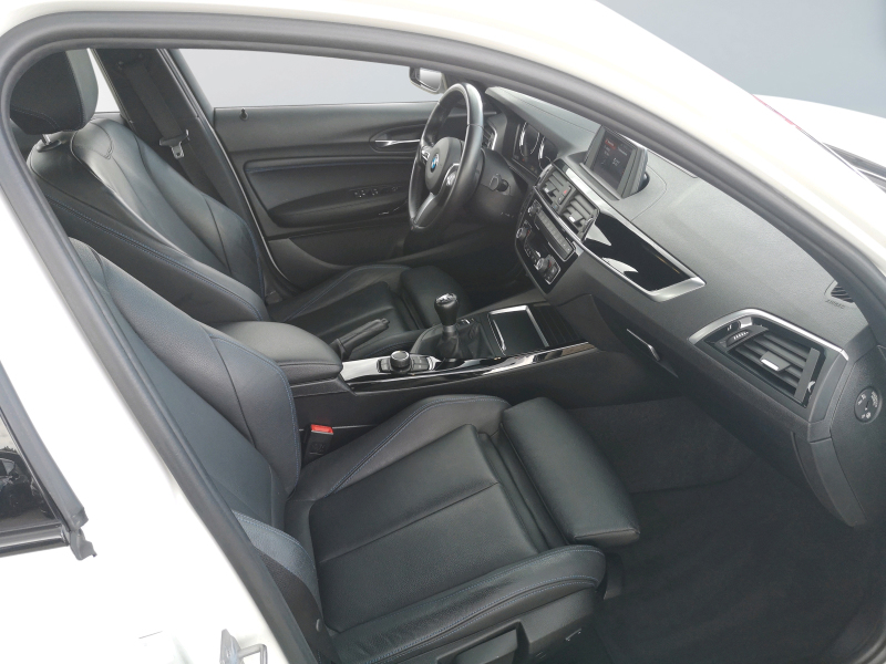 BMW - 118i Edition M-Sport