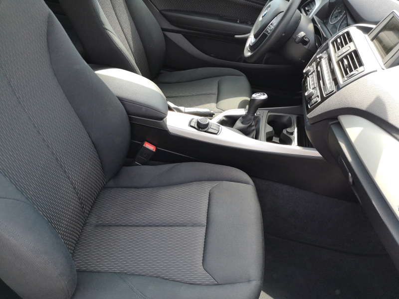 BMW - 118i Advantage