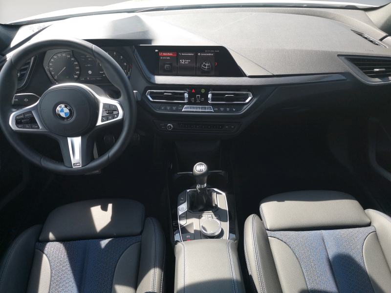 BMW - 118i M Sport