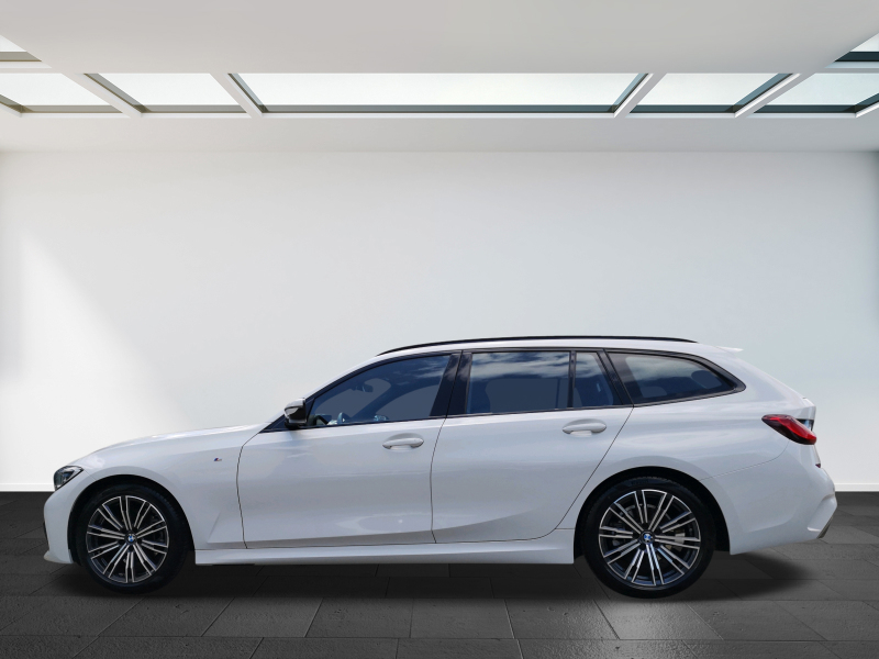 BMW - 318d Touring M Sport Aut.