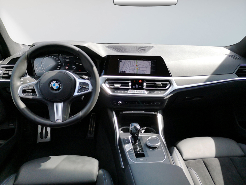 BMW - 318d Touring M Sport Aut.