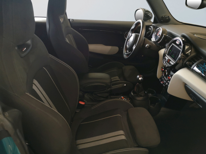 MINI - Cooper Cabrio