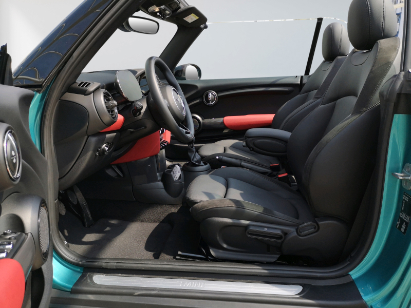 MINI - Cooper Cabrio