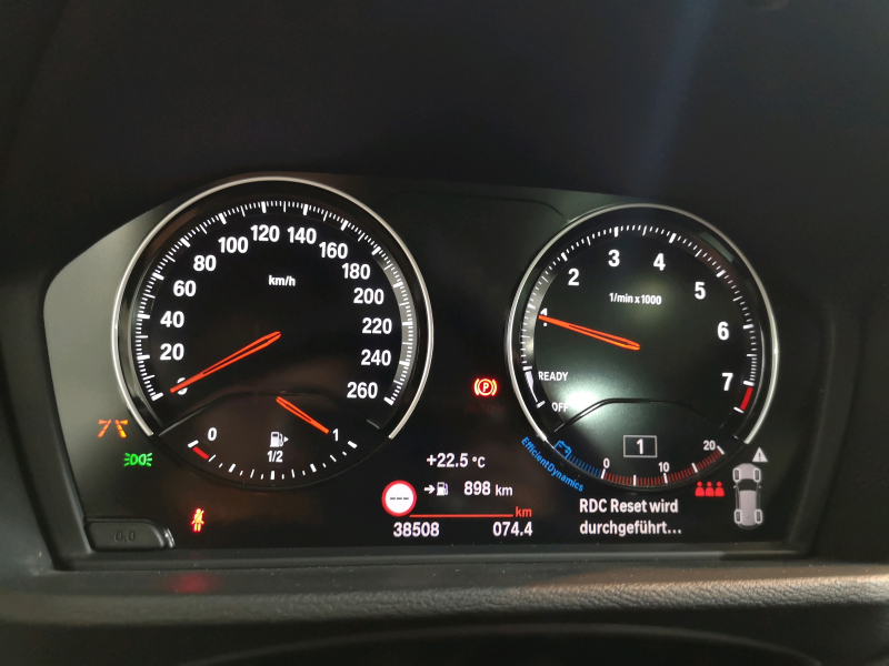 BMW - X1 sDrive18i Sport Line