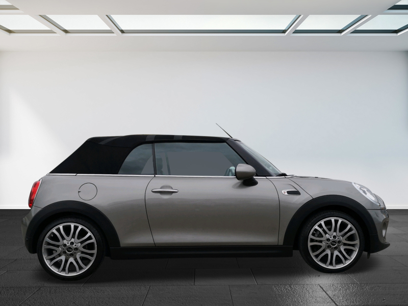 MINI - Cooper Cabrio